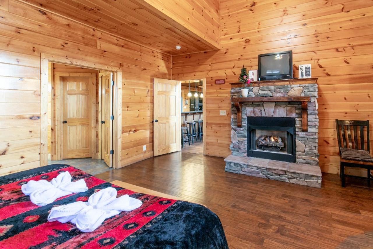 Smokystays 6 Bedroom Cabin بيدجن فورج المظهر الخارجي الصورة